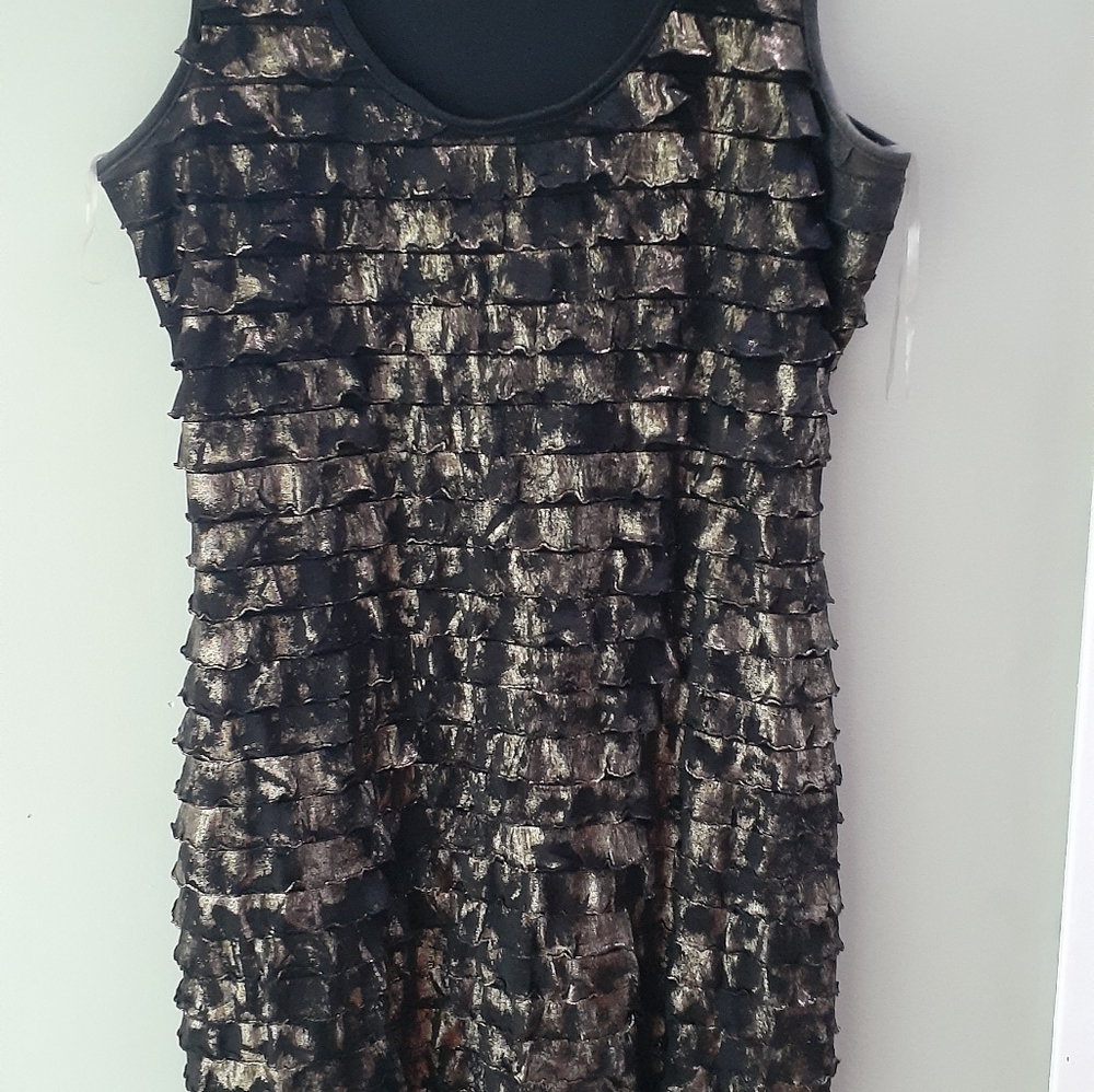 Dress - Picture 3 of 3